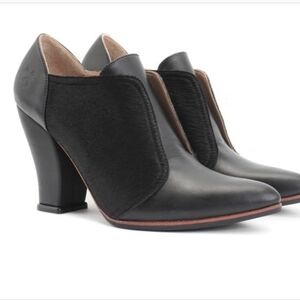 John Fluevog Danni Leather Shoes.